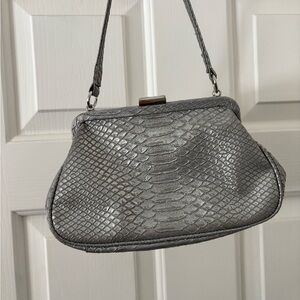Elegant Silver Snakeskin Handbag